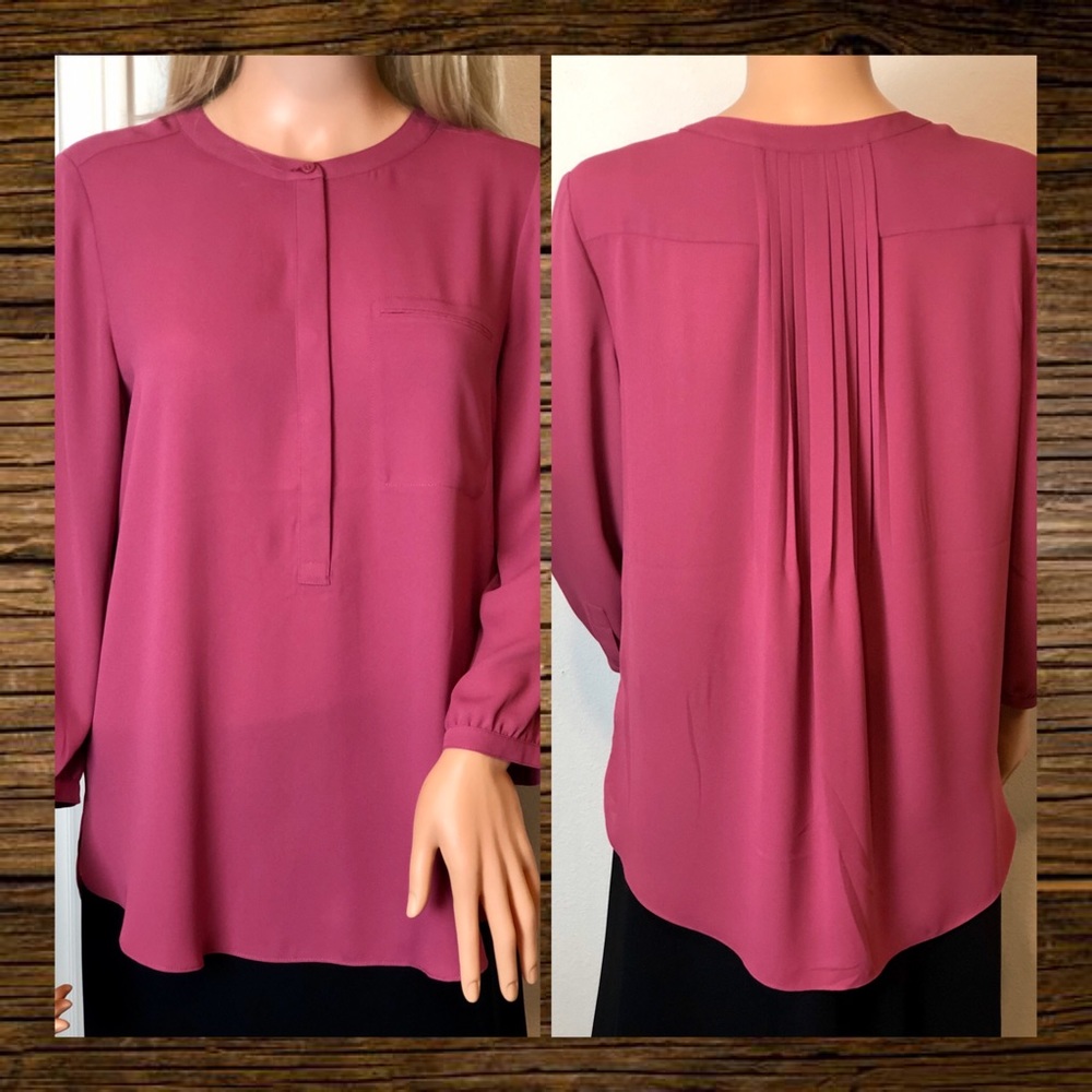 NYDJ Pleated Blouse Size Medium NWOT
